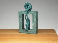 Anglada, Angeles: Skulptur »Verbundenheit«