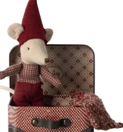 Baby-Weihnachtsmaus im Koffer