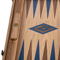 Backgammon aus Eiche und amerikanischem Nussbaum