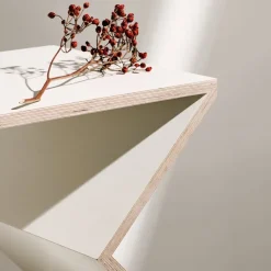 »C&B« Beistelltisch