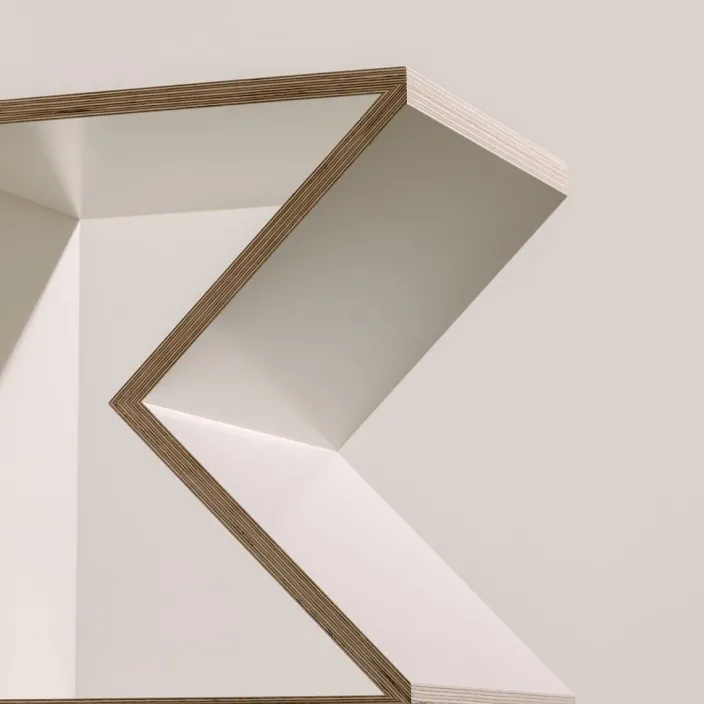 »C&B« Beistelltisch