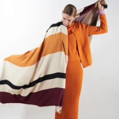 Cape »Alvar« aus Alpaka-Wolle