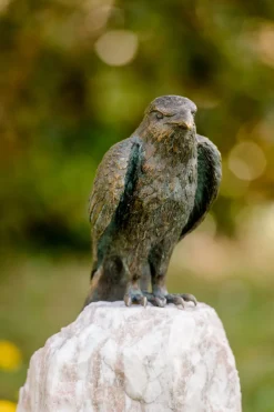 Gartenskulptur »Roter Milan« aus Bronze
