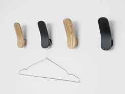 Kleiderhaken »Eshaku« aus Eiche