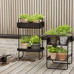 Konsolen- und Pflanztisch