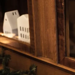 Lichthaus »Mittel, Kleine Fenster«