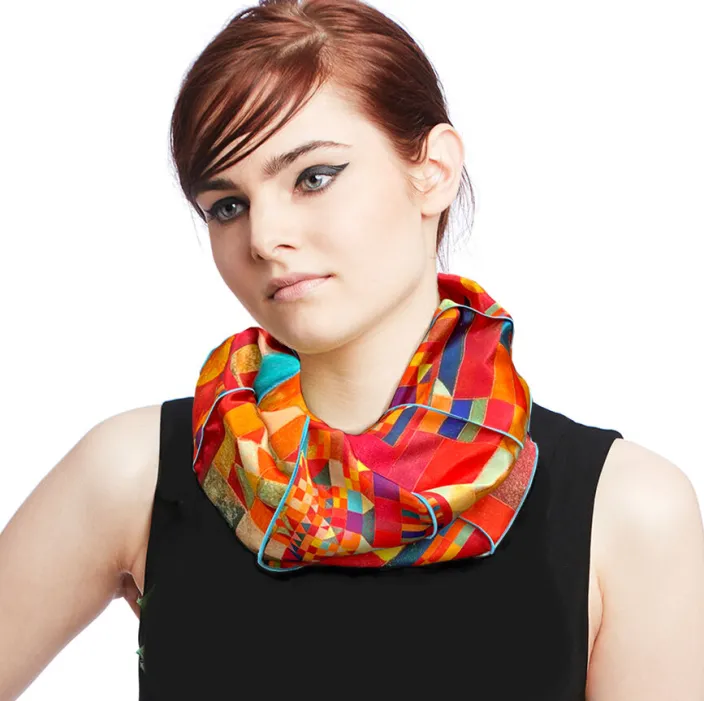 Loopschal nach Paul Klees »Burg und Sonne«