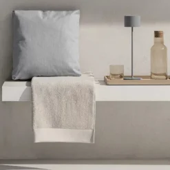 Mobile LED-Tischleuchte »FAROL«