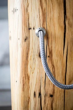 Niedriger Eichen-Beistelltisch