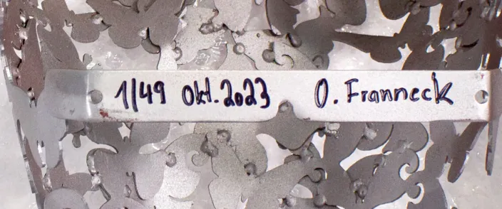 Oliver Franneck: 3D-Wandskulptur »Miss Papillon« (2023)