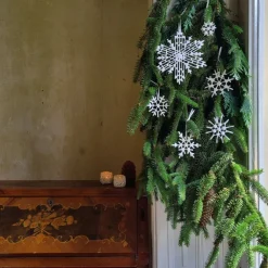 Porzellan Schneekristalle, 6er Set verschiedener Größen