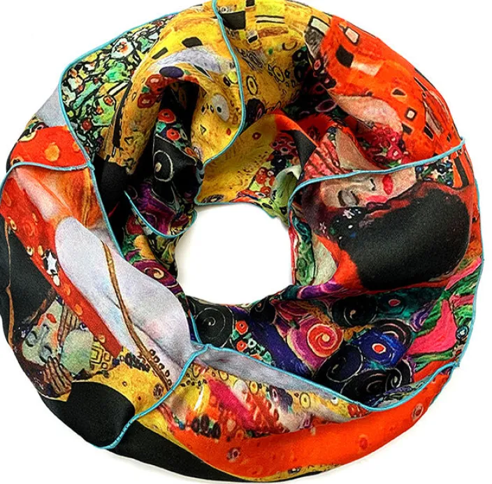 Rundschal aus Seide inspiriert von Klimt