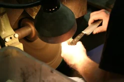 Schinkenmesser aus Olivenholz