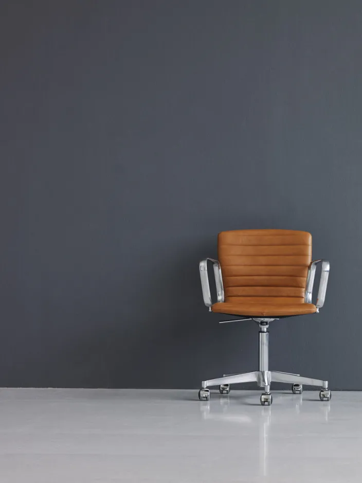 Schreibtischstuhl »Butterfly« aus Leder