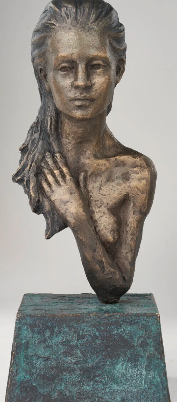 Sorina von Keyserling: Skulptur »Innehalten«, Bronze