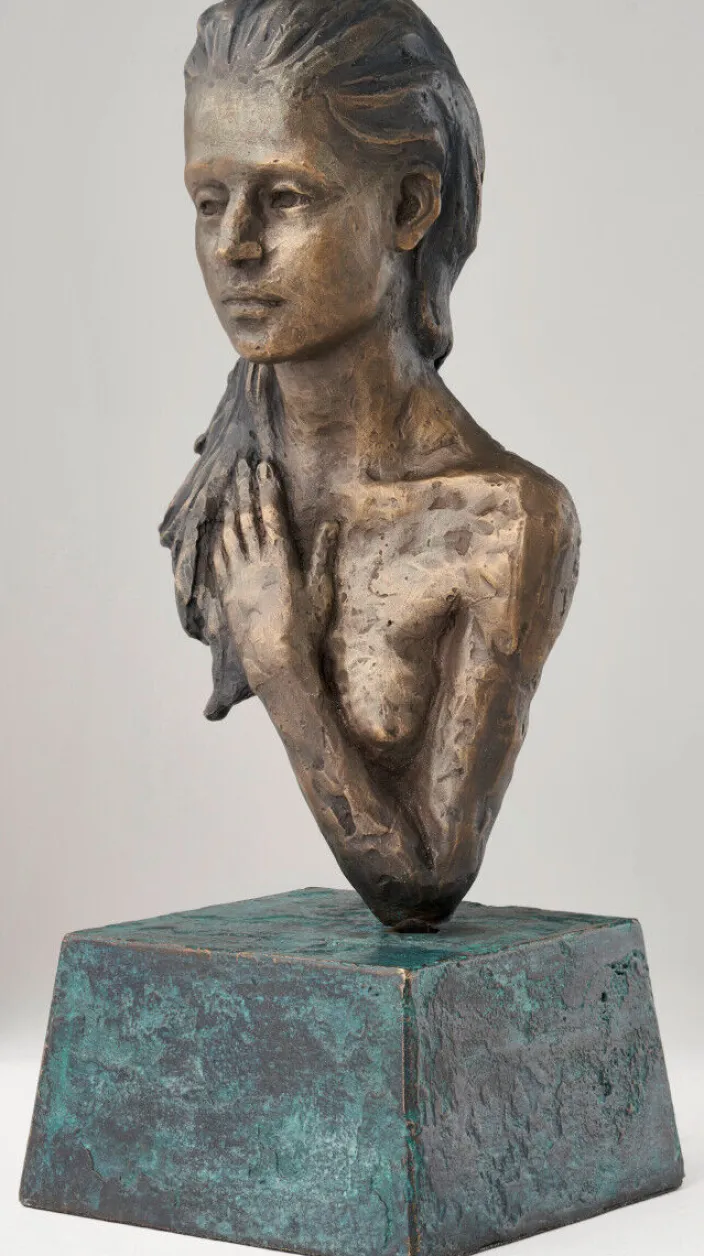 Sorina von Keyserling: Skulptur »Innehalten«, Bronze