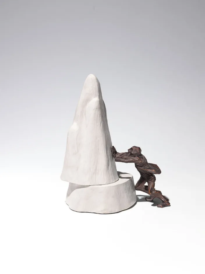 Strobl, Roman Johann: Skulptur »Ich kann Berge versetzen«