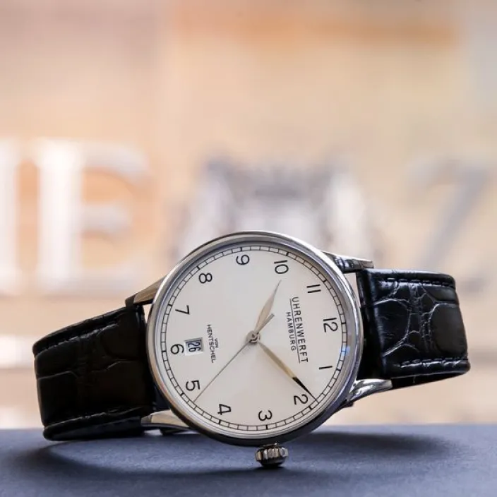 Uhrenedition »ZEIT 1« aus Edelstahl